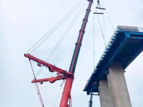洪洞县吊车租赁公司_汽车吊新闻-吊车吊装的方法有哪些